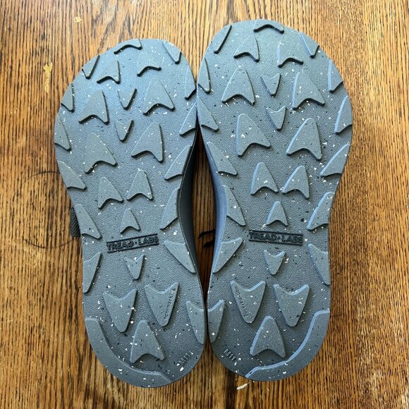 Sandals_&_Flip_Flops